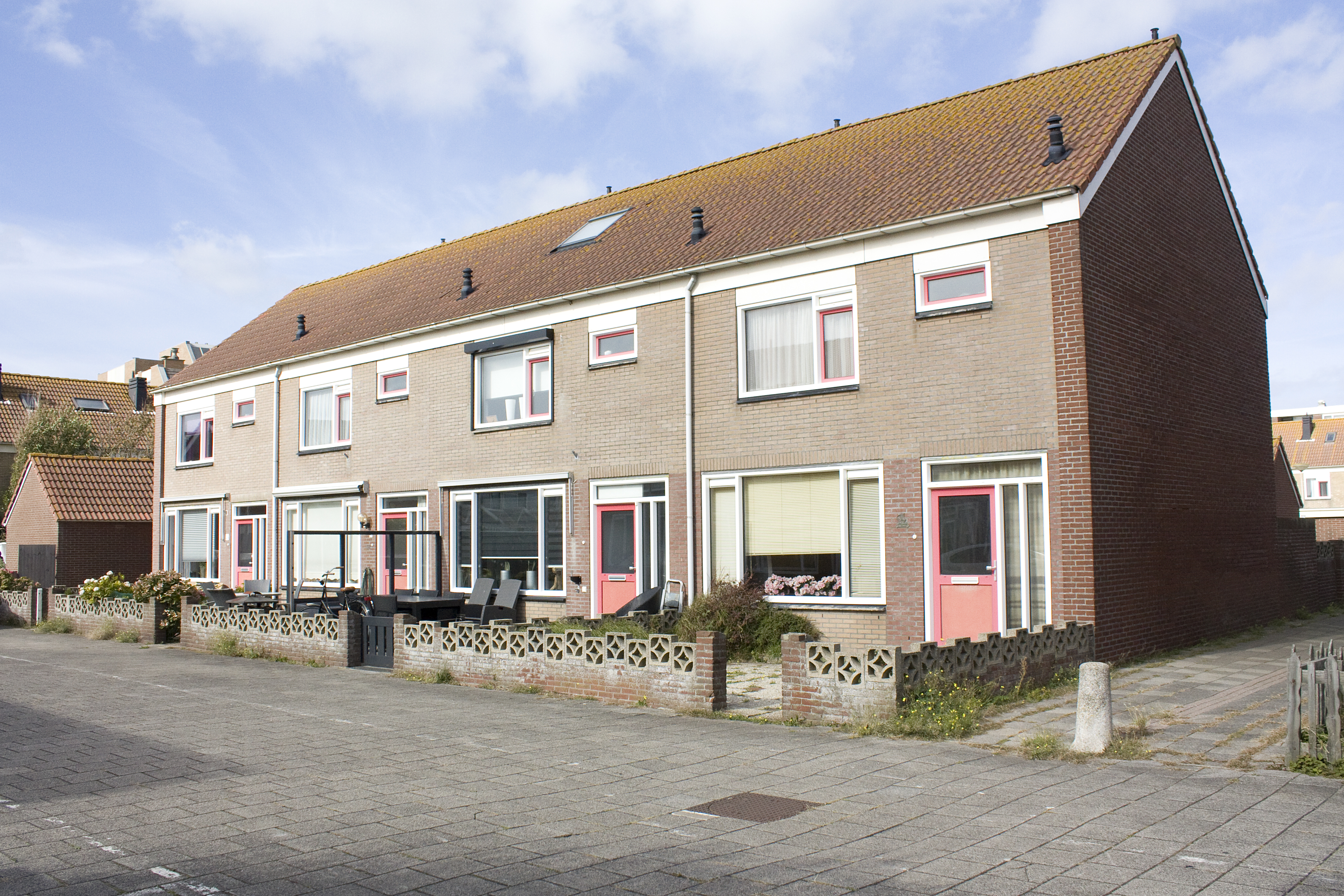 Tussenwoning te huur: Montgomerystraat 5(KAMERS), Zuid I en II Egmond Aan Zee