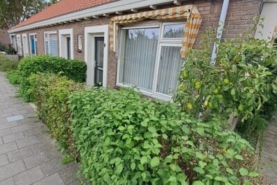 Buurtplein 1 Stompetoren, Stompetoren